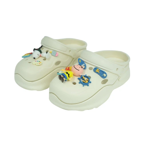 Sandalia Plástica de Mujer Tipo Crocs – AY4109