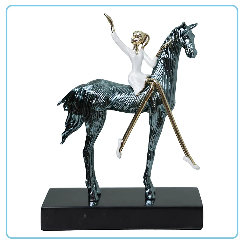 Escultura de Caballo con Damisela 23-01