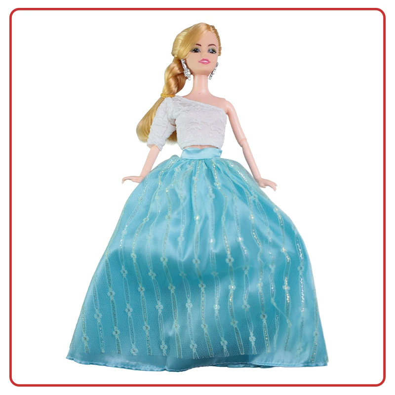 Muñeca Barbie con Accesorios