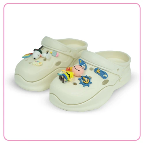 Sandalia Plástica de Mujer Tipo Crocs – AY4109